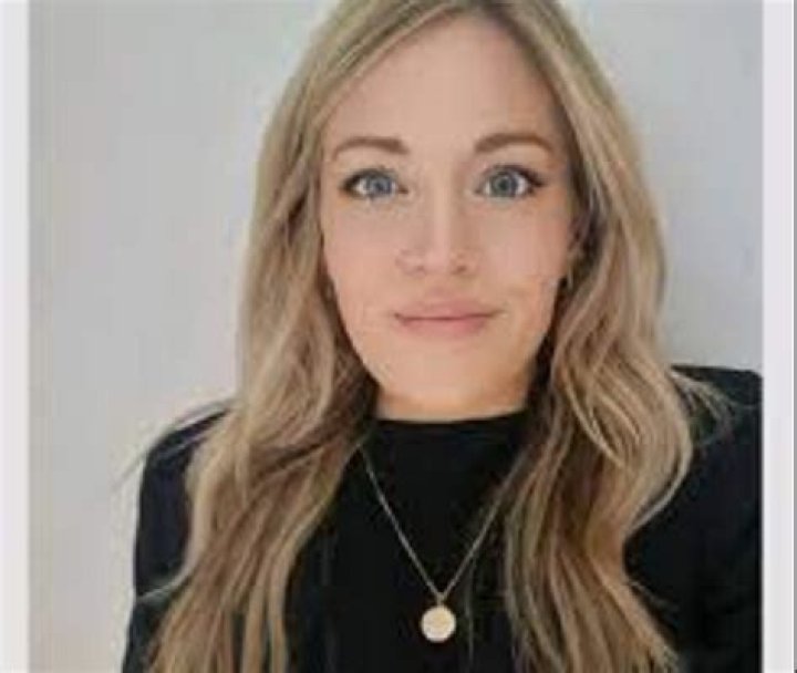 Katie Kroll bio