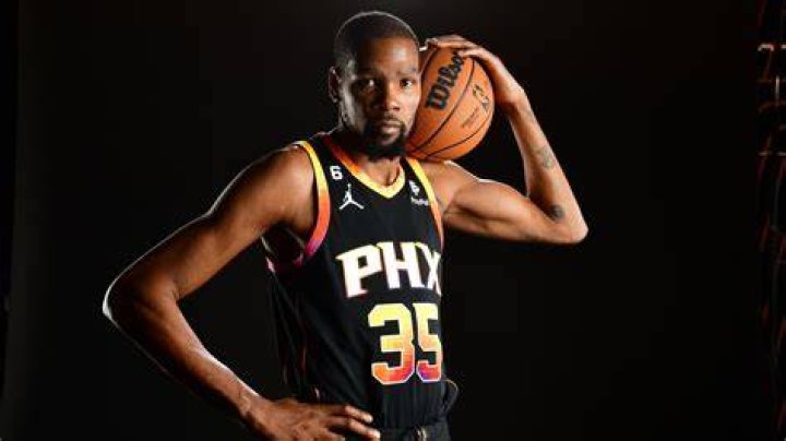 Kevin Durant's pet Zo