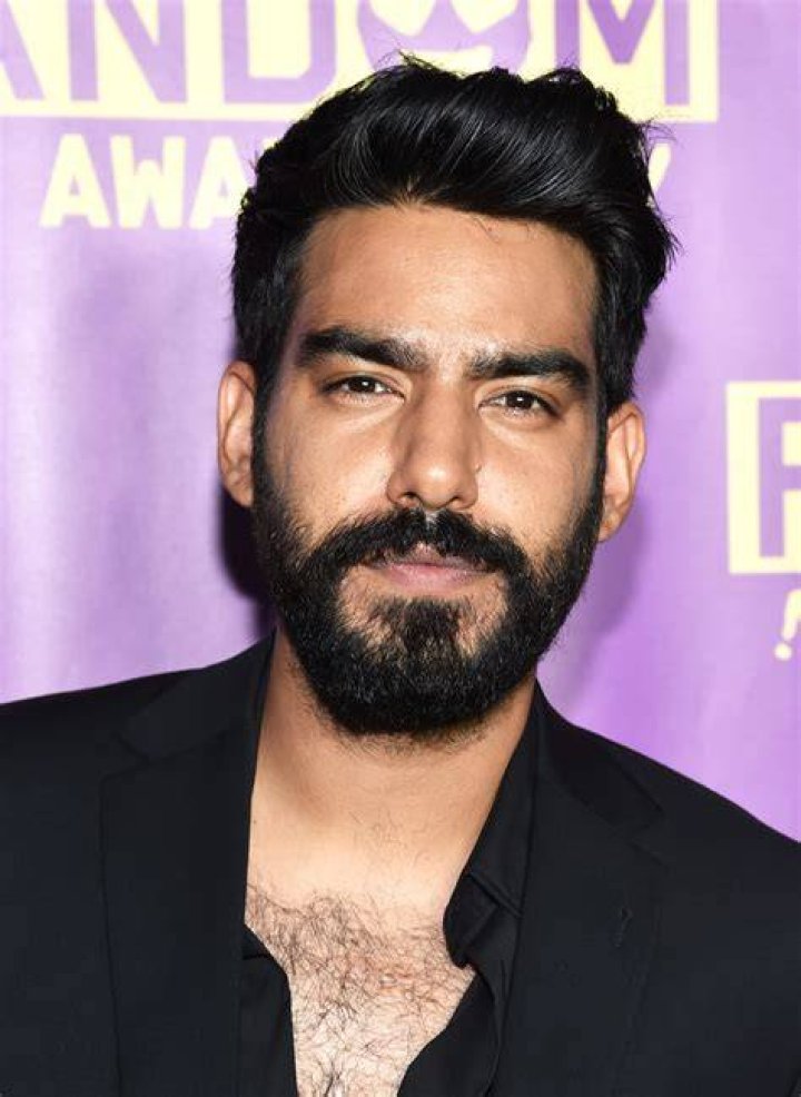 Rahul Kohli's pet No Pets (Rahul Kohli)