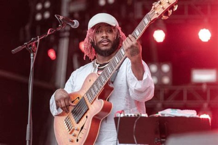 Thundercat's pet Turbo Tron Over 9000 Baby Jesus Sally Hot Carl